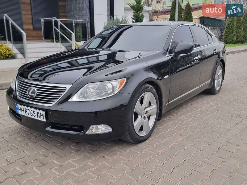 Седан Lexus LS 2007 в Одессе