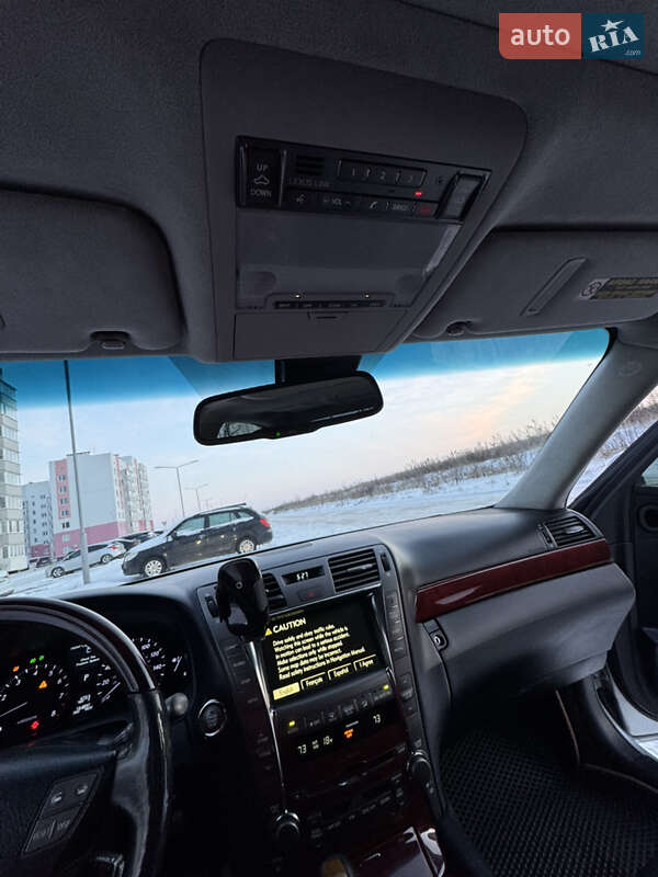 Седан Lexus LS 2007 в Виннице