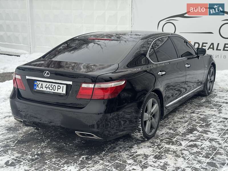 Седан Lexus LS 2007 в Киеве