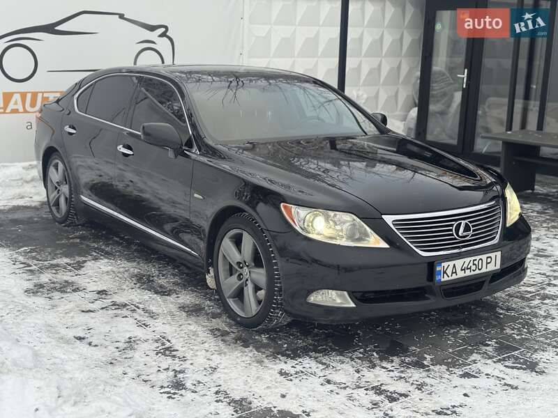 Седан Lexus LS 2007 в Киеве