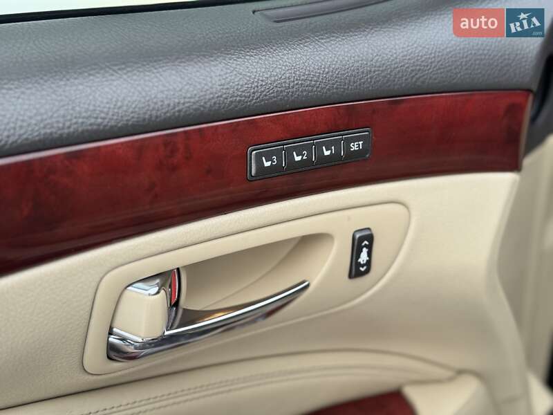 Седан Lexus LS 2007 в Киеве