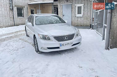 Седан Lexus LS 2008 в Днепре