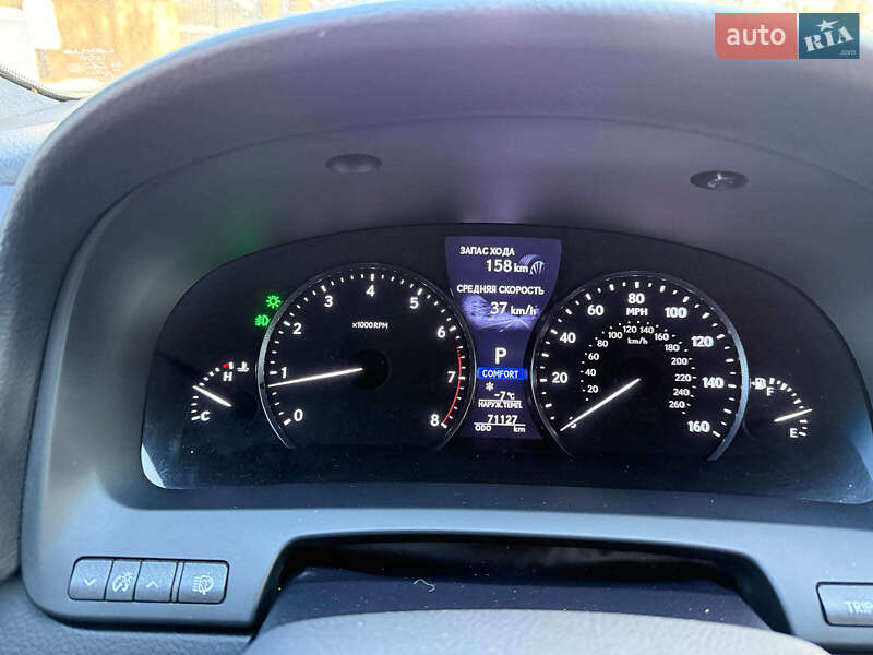 Седан Lexus LS 2014 в Киеве