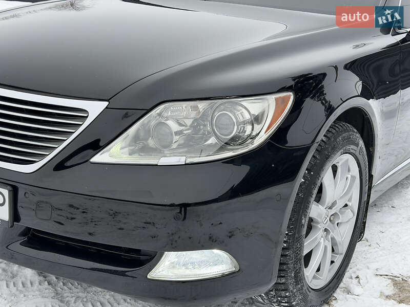 Седан Lexus LS 2007 в Вараше фото 14 Седан Lexus LS 2007 в Вараше