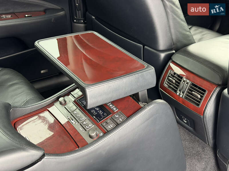 Седан Lexus LS 2007 в Вараше фото 50 Седан Lexus LS 2007 в Вараше