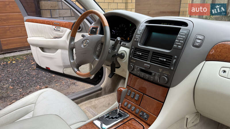 Седан Lexus LS 2005 в Одессе