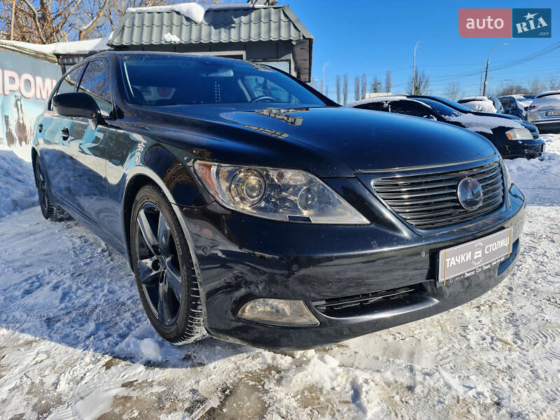 Седан Lexus LS 2007 в Киеве