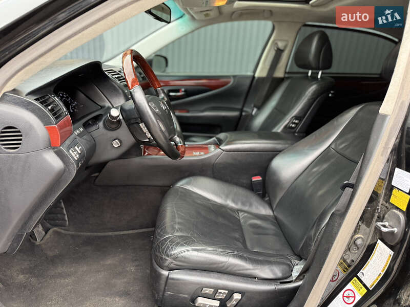 Седан Lexus LS 2007 в Хмельницком фото 32 Седан Lexus LS 2007 в Хмельницком