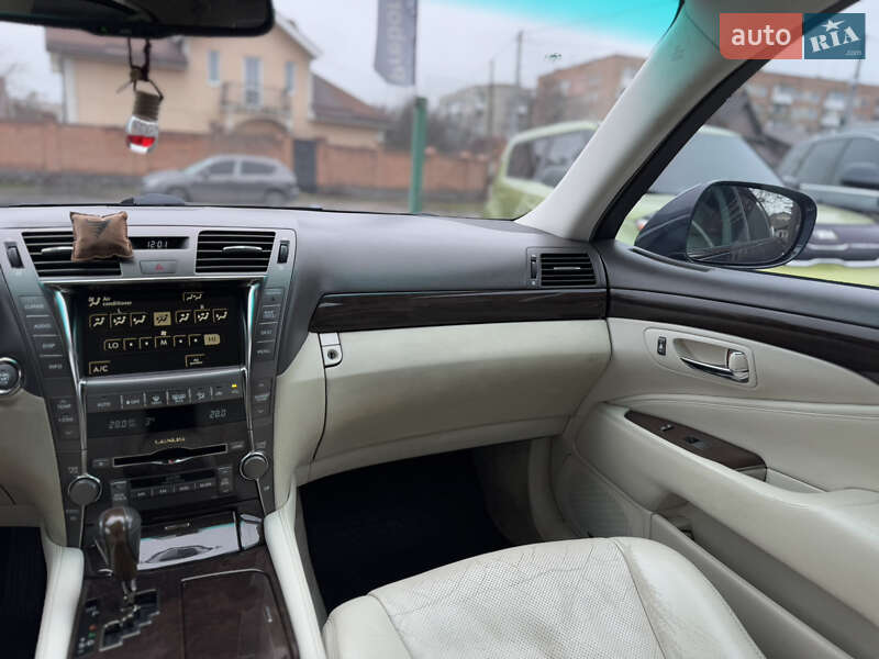 Седан Lexus LS 2007 в Бердичеве фото 17 Седан Lexus LS 2007 в Бердичеве