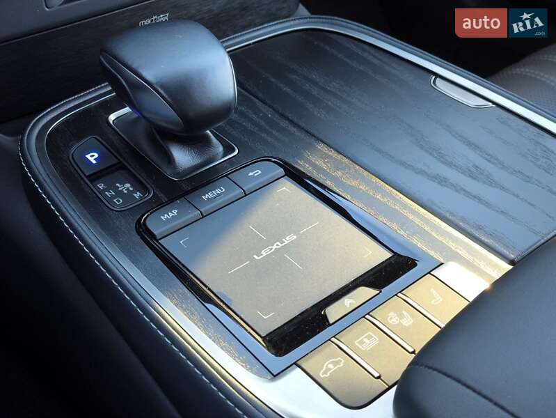 Седан Lexus LS 2021 в Києві