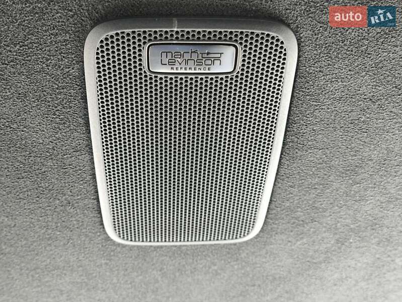 Седан Lexus LS 2021 в Києві