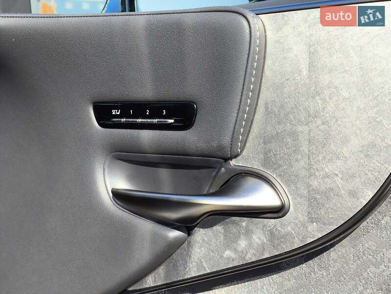 Седан Lexus LS 2021 в Києві