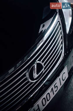 Седан Lexus LS 2007 в Киеве