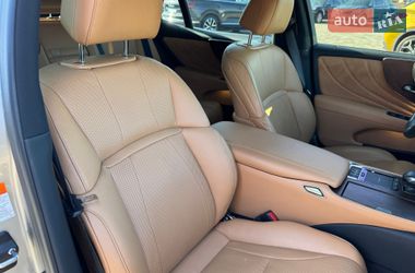 Седан Lexus LS 2022 в Ровно