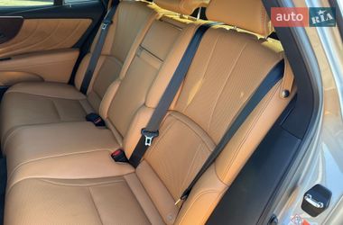 Седан Lexus LS 2022 в Ровно