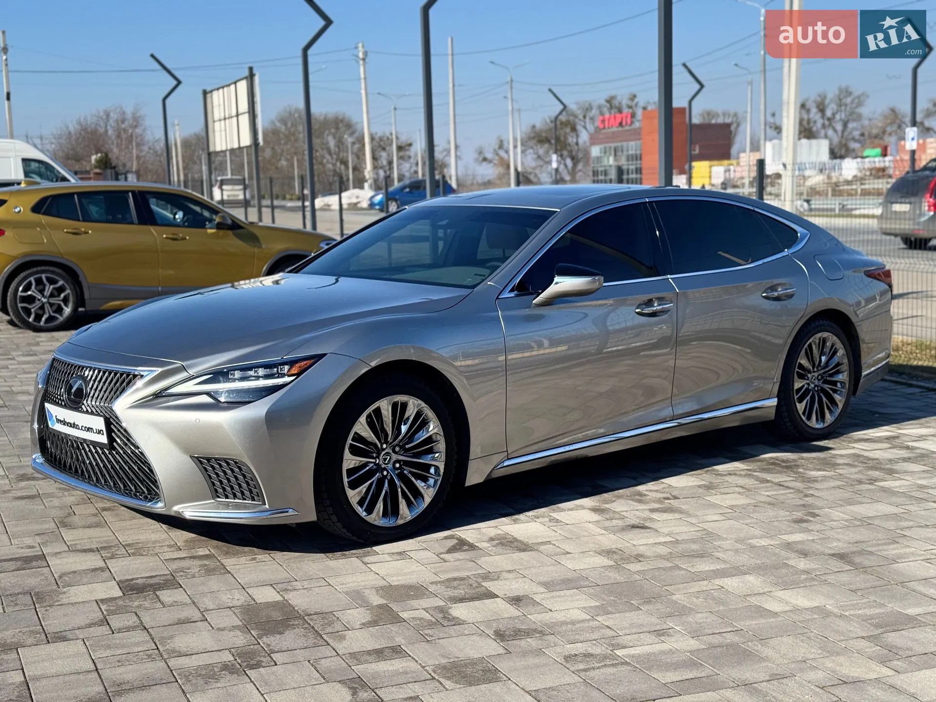 2022 Lexus LS - мініатюра 9