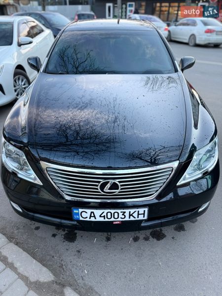 Седан Lexus LS 2006 в Могилев-Подольске