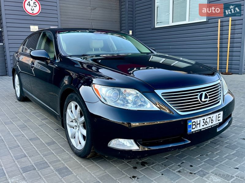 Lexus LS 2008