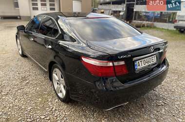 Седан Lexus LS 2008 в Ивано-Франковске