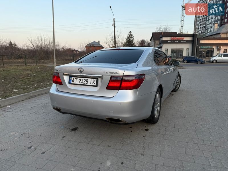 Седан Lexus LS 2007 в Ивано-Франковске