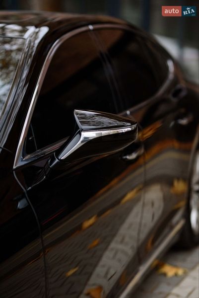 Седан Lexus LS 2018 в Ивано-Франковске фото 15 Седан Lexus LS 2018 в Ивано-Франковске