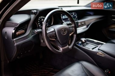 Седан Lexus LS 2018 в Ивано-Франковске