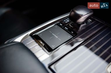 Седан Lexus LS 2018 в Ивано-Франковске