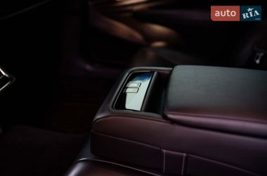 Седан Lexus LS 2018 в Ивано-Франковске фото 54 Седан Lexus LS 2018 в Ивано-Франковске