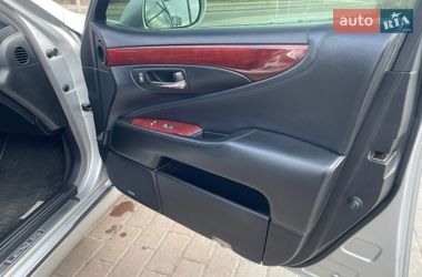Седан Lexus LS 2007 в Києві