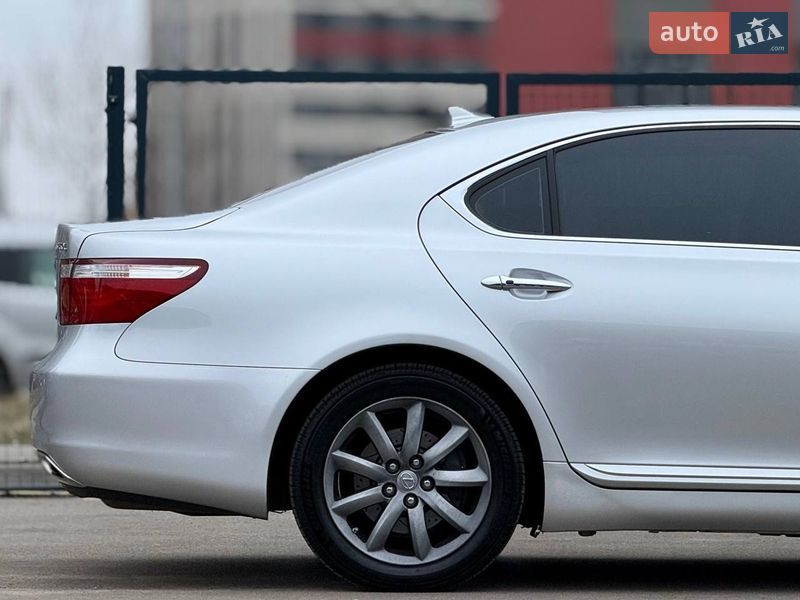 Седан Lexus LS 2007 в Києві фото 13 Седан Lexus LS 2007 в Києві
