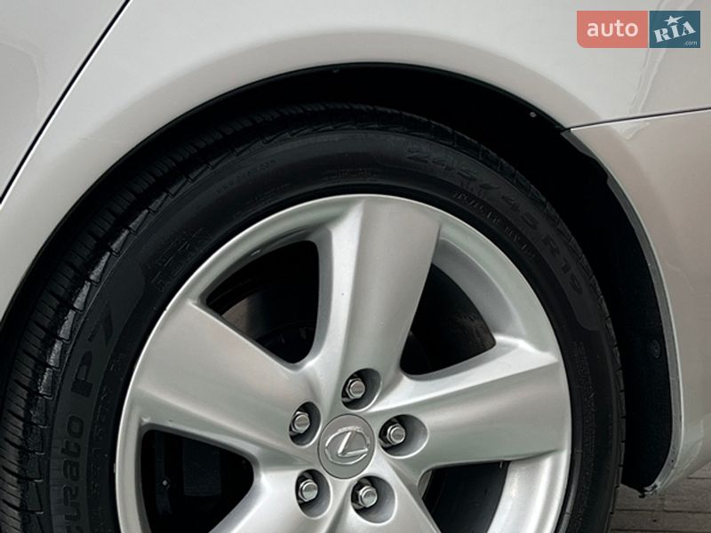 Седан Lexus LS 2007 в Львове