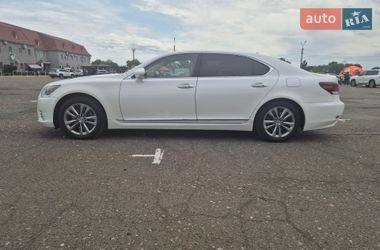Седан Lexus LS 2013 в Киеве