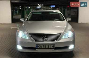 Седан Lexus LS 2007 в Киеве