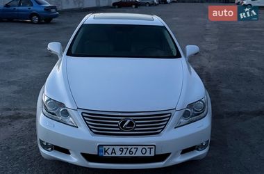Седан Lexus LS 2010 в Чернигове