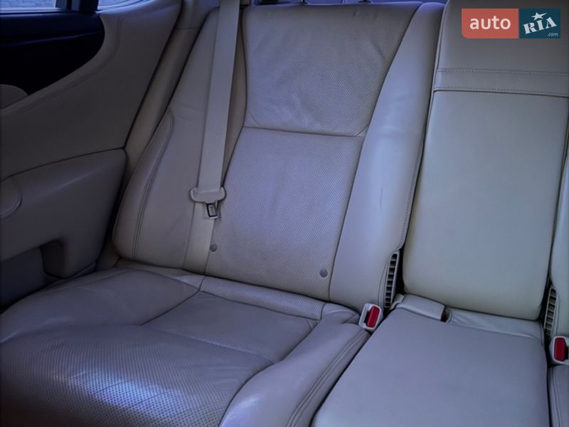 Седан Lexus LS 2010 в Чернигове