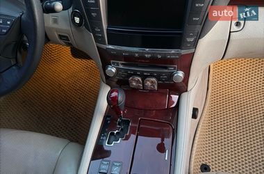 Седан Lexus LS 2010 в Чернигове