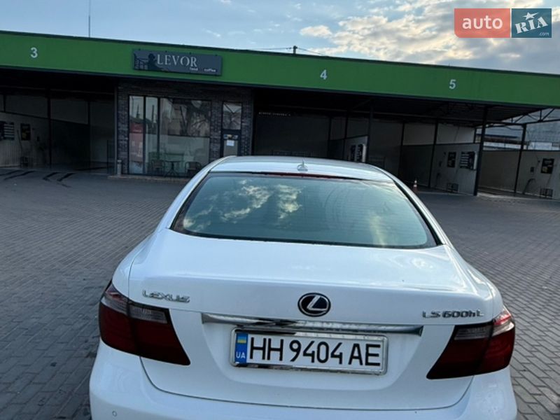 Седан Lexus LS 2007 в Одессе