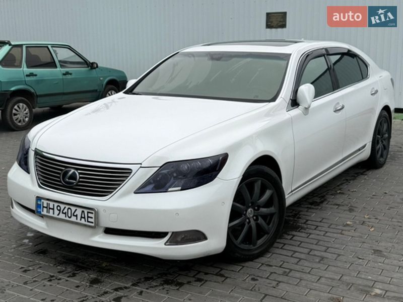 Седан Lexus LS 2007 в Одессе