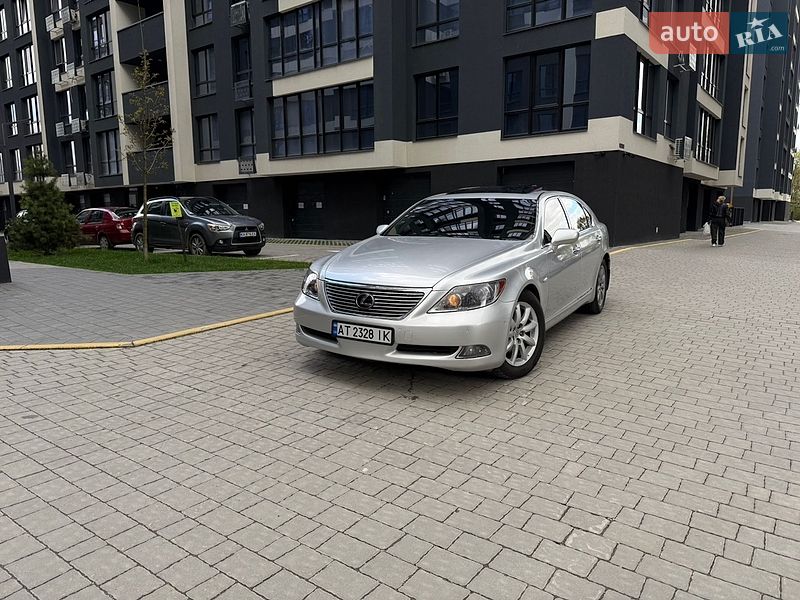 Седан Lexus LS 2007 в Ивано-Франковске