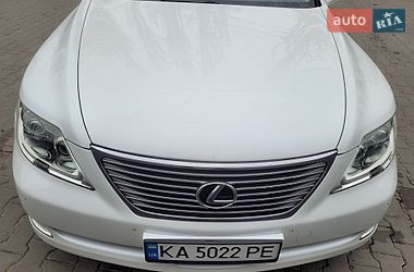 Седан Lexus LS 2008 в Киеве
