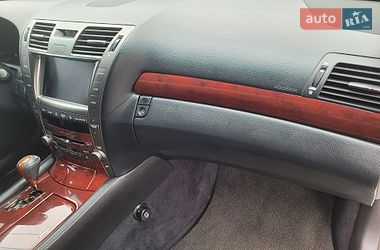 Седан Lexus LS 2008 в Киеве