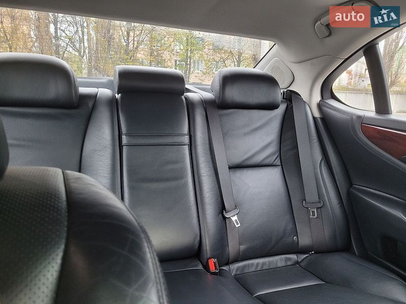 Седан Lexus LS 2008 в Киеве