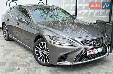 Седан Lexus LS 2018 в Киеве