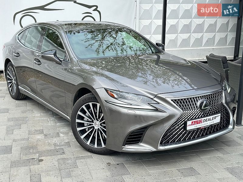 Седан Lexus LS 2018 в Киеве