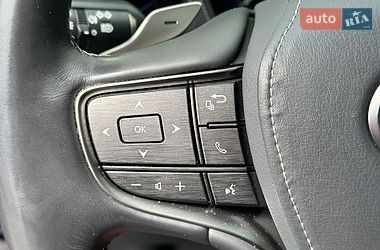 Седан Lexus LS 2018 в Киеве