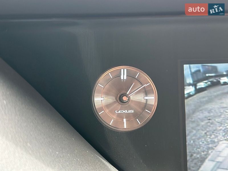 Седан Lexus LS 2018 в Киеве