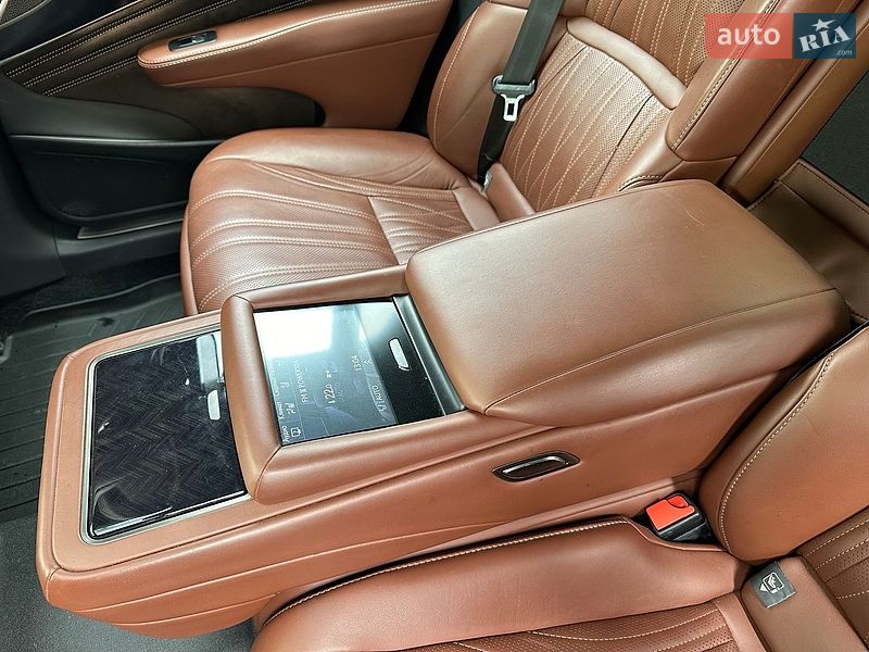 Седан Lexus LS 2018 в Киеве