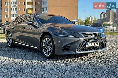 Седан Lexus LS 2018 в Киеве