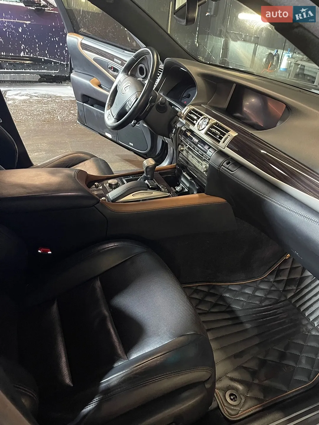 2017 Lexus LS - мініатюра 9