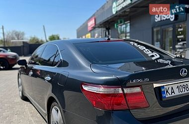 Седан Lexus LS 2007 в Врадіївці